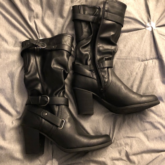 White Mountain boots - Picture 2 of 5